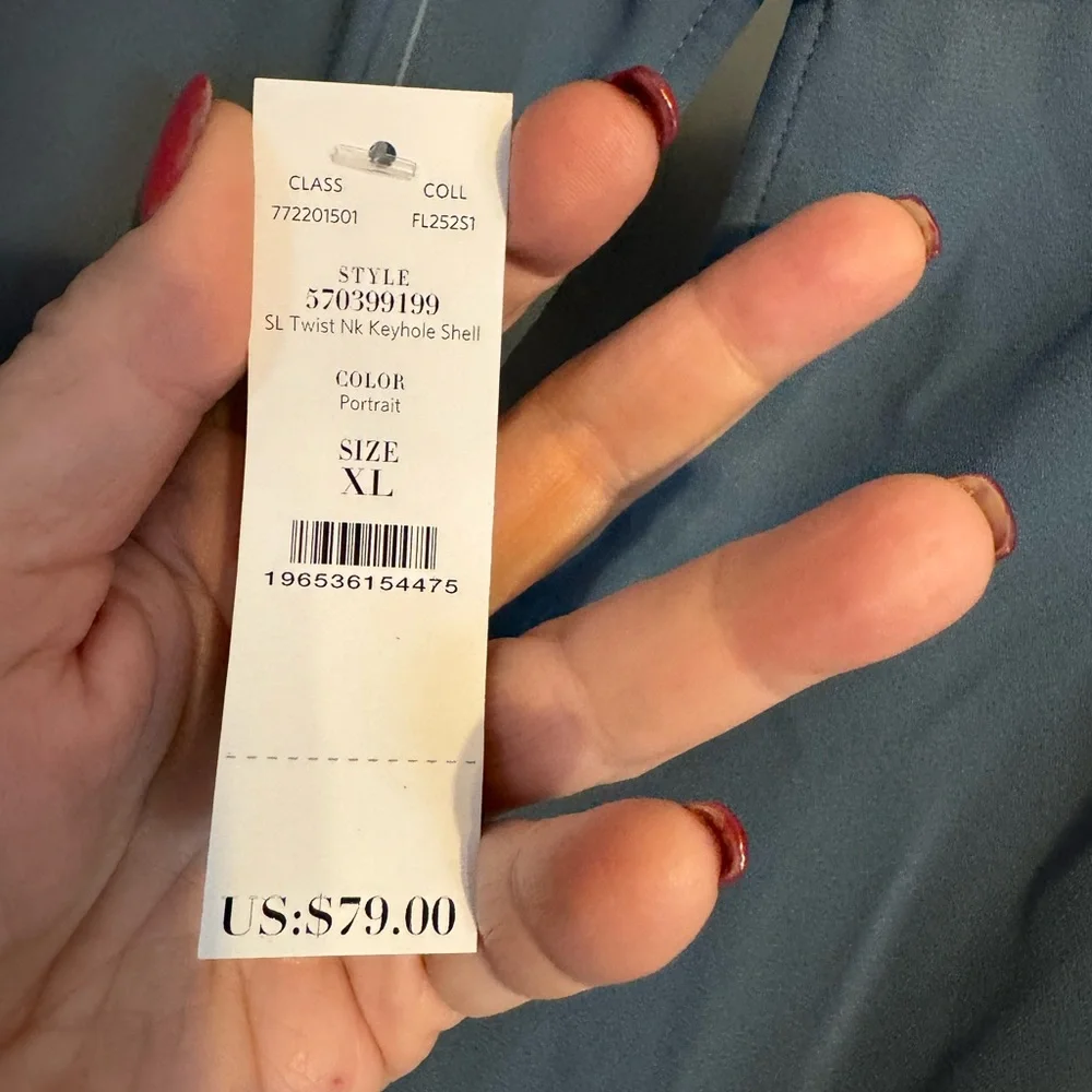 NWT WHBM RETAIL: $79 Twist Neckline Keyhole Top XLARGE #4 - Picture 9 of 11